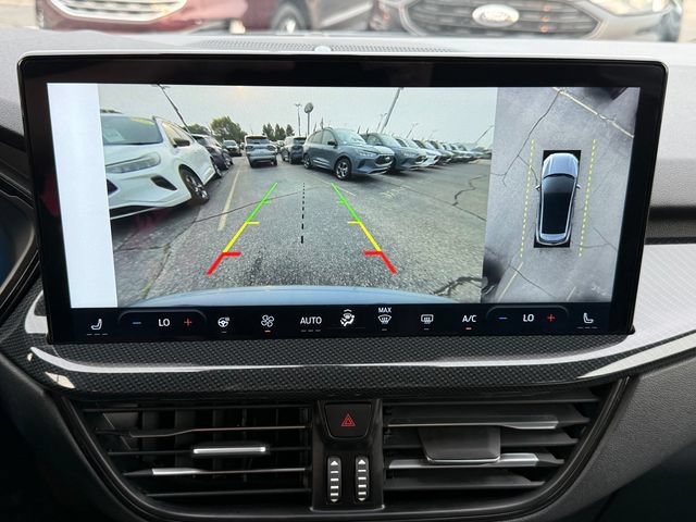 Certified 2024 Ford Escape ST-Line Select w/ Tech Pack #2 AWD/4WD image 13