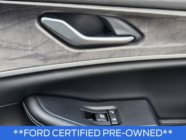 Used 2023 Jeep Grand Cherokee Limited AWD/4WD image 14