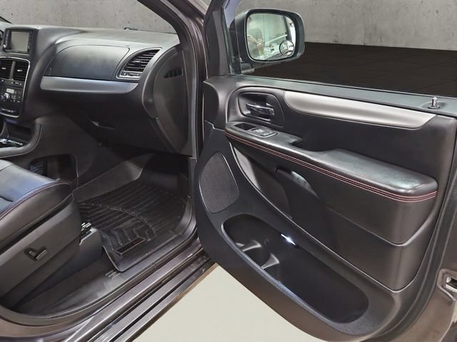 Used 2019 Dodge Grand Caravan GT FWD image 15