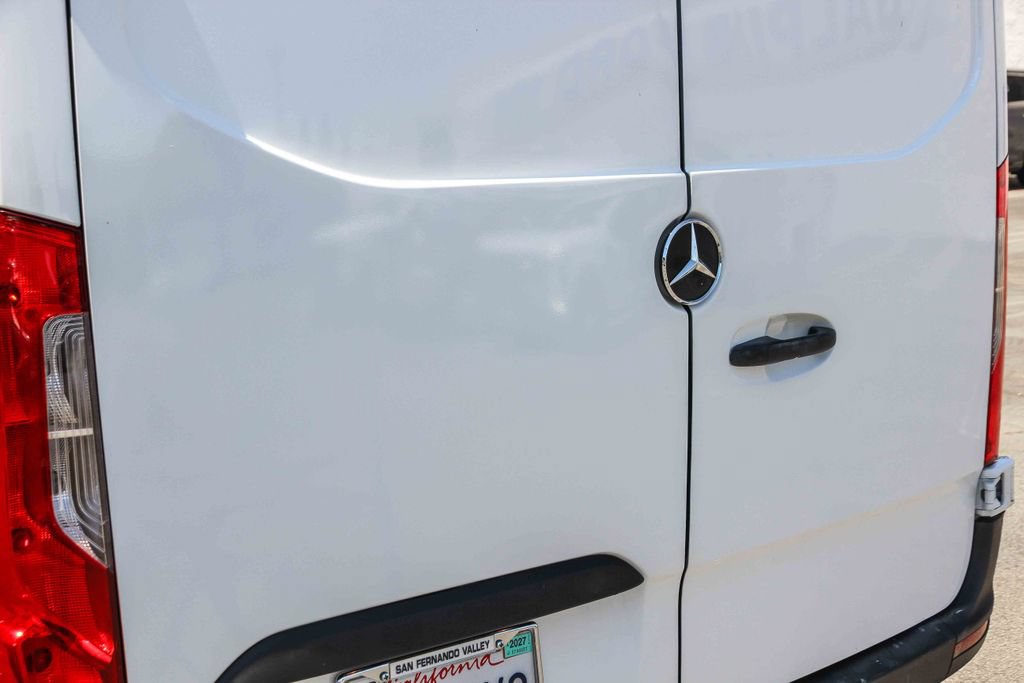 Used 2024 Mercedes-Benz Sprinter 2500 image 8
