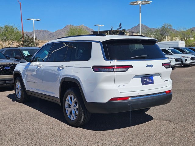 Used 2023 Jeep Grand Cherokee L Limited w/ Luxury Tech Group II image 5