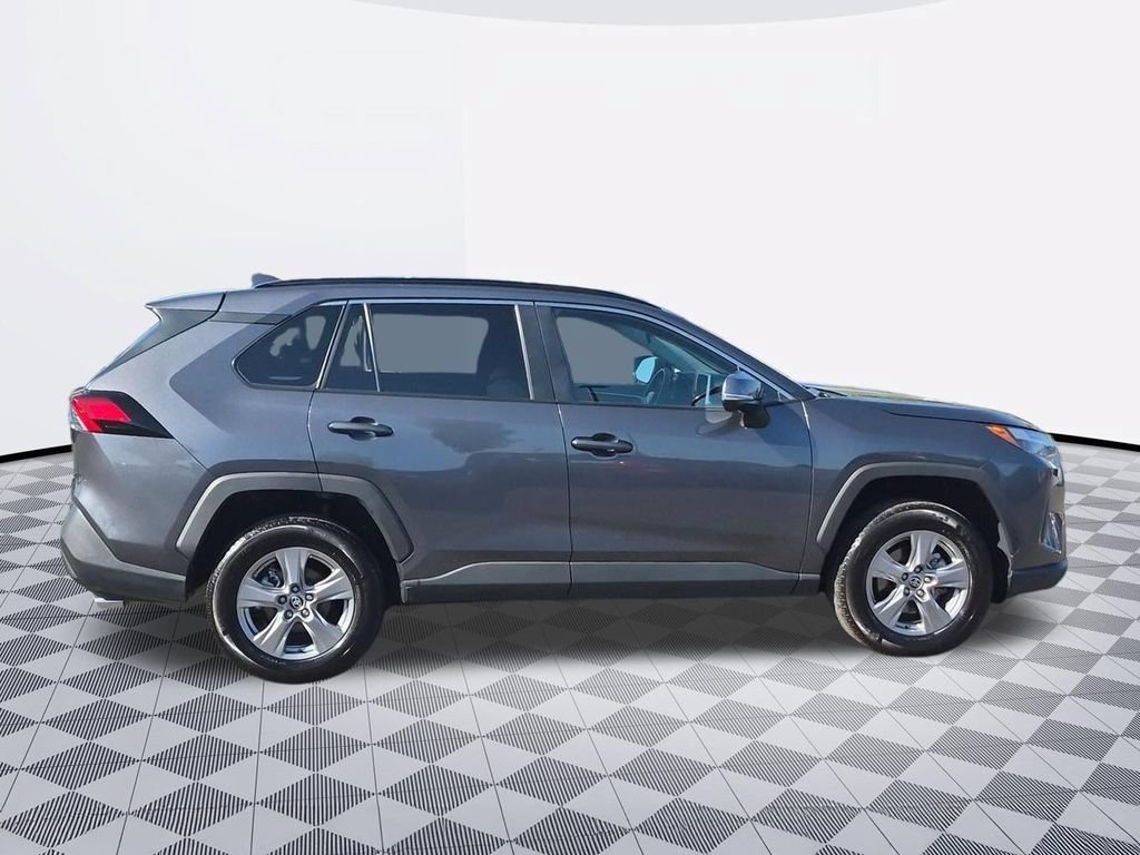 Used 2024 Toyota RAV4 XLE w/ Convenience Package AWD/4WD image 6