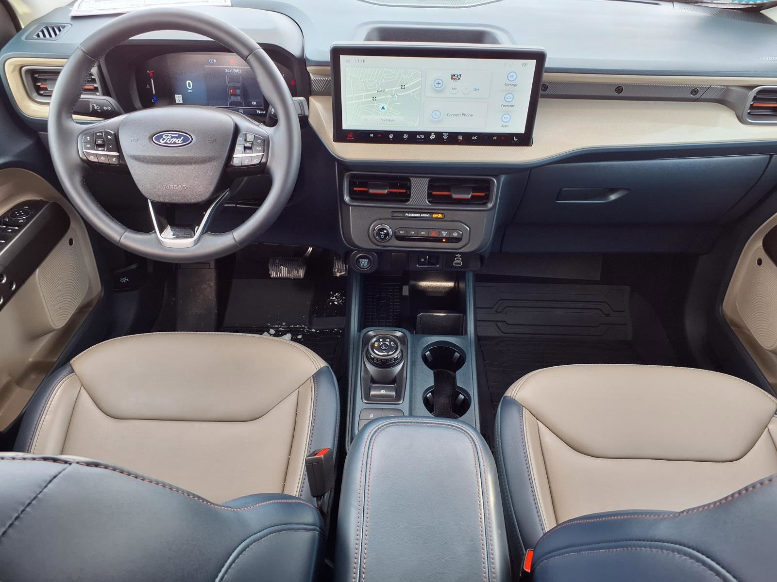 Certified 2025 Ford Maverick Lariat image 13