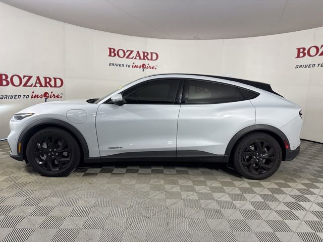 Certified 2022 Ford Mustang Mach-E Select w/ Comfort/Technology Package image 2