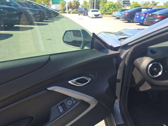 Used 2021 Chevrolet Camaro LS RWD image 9