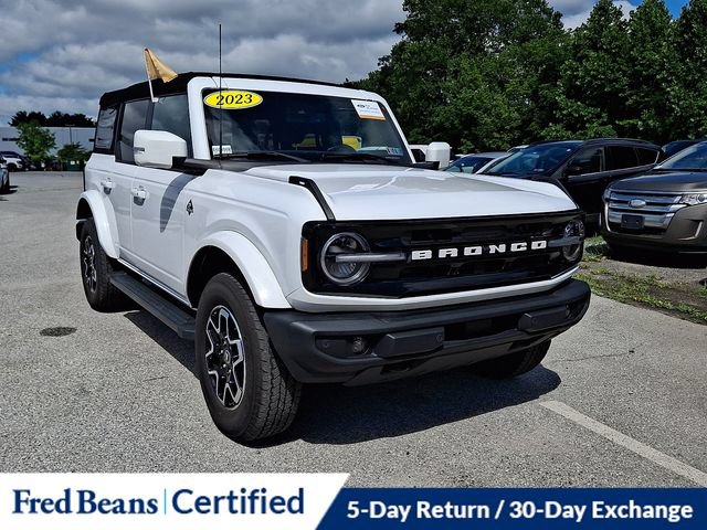 Certified 2023 Ford Bronco Outer Banks AWD/4WD image 2