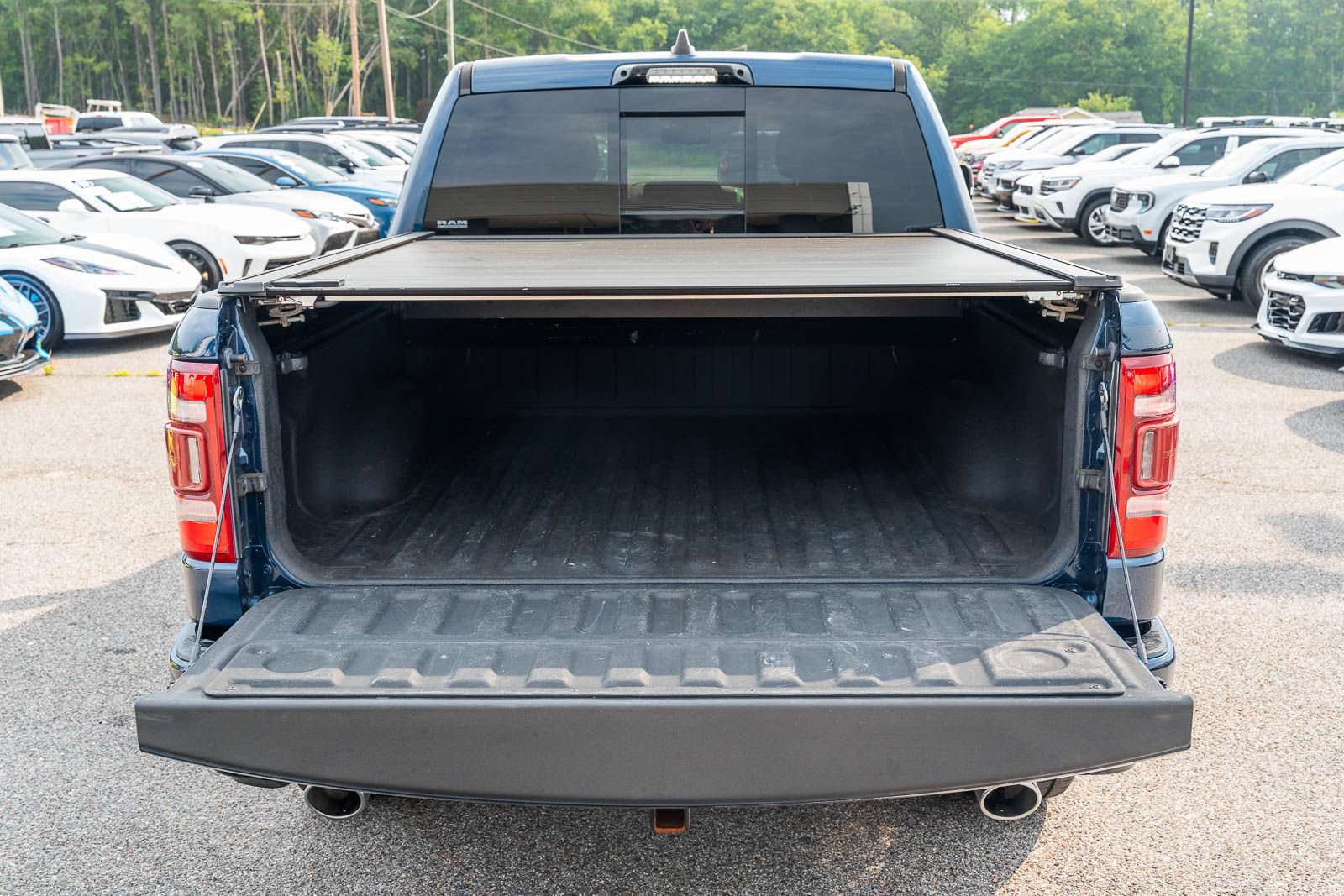 Used 2021 RAM 1500 Limited AWD/4WD image 18