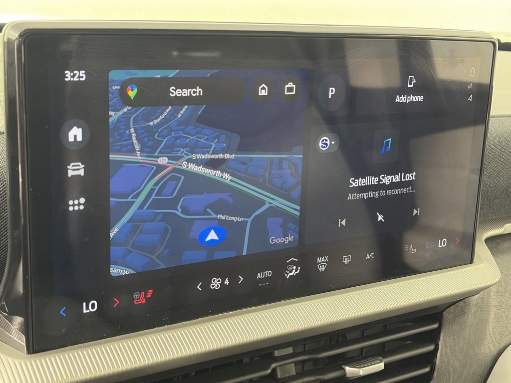 Certified 2025 Ford Explorer Platinum w/ LUX Leather Package image 19