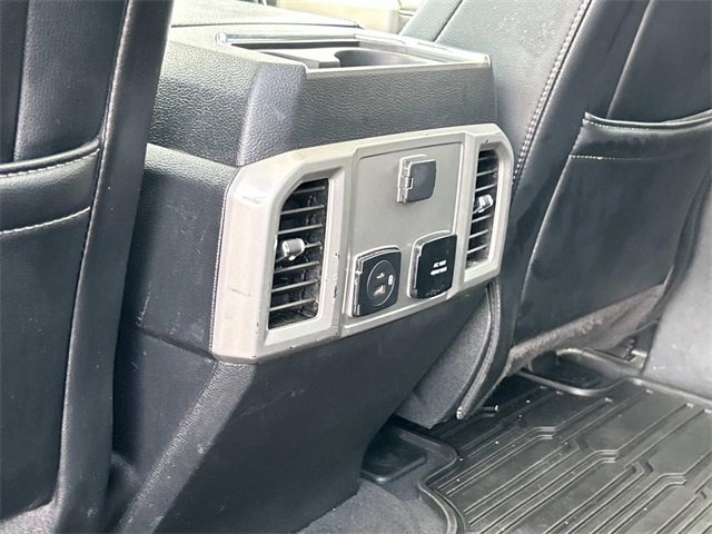 Certified 2020 Ford F350 Lariat w/ Lariat Ultimate Package image 19