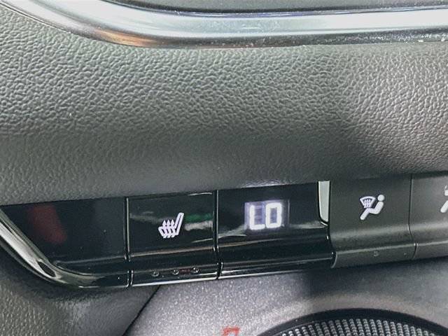 Used 2025 Chevrolet Blazer LT w/ Convenience Package FWD image 27