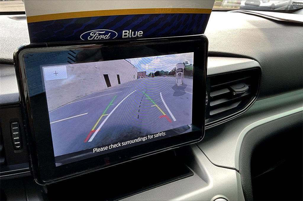 Certified 2022 Ford Explorer XLT w/ Class IV Trailer Tow Package image 20