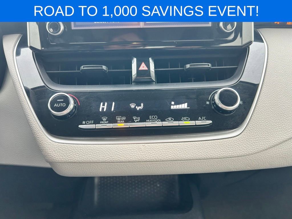 Used 2020 Toyota Corolla LE image 27