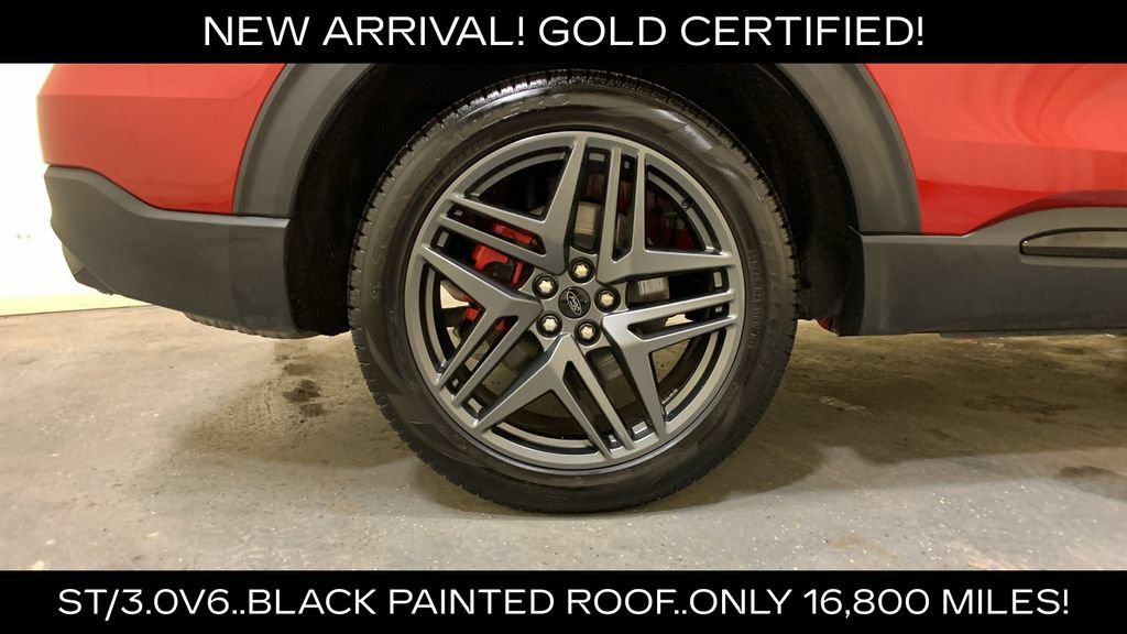 Certified 2025 Ford Explorer ST w/ Sun And Sound Package AWD/4WD image 17