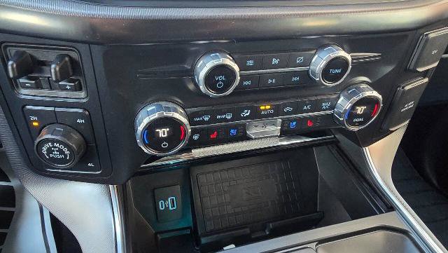 Certified 2021 Ford F150 Platinum w/ Equipment Group 701A High image 16