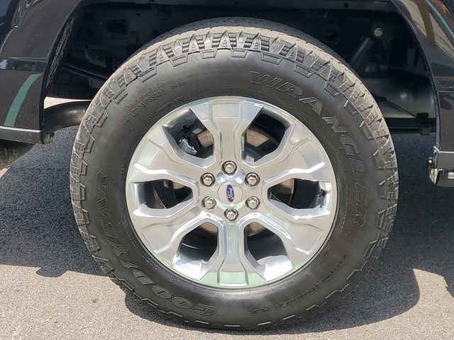Certified 2023 Ford F150 Platinum w/ Equipment Group 701A High AWD/4WD image 5