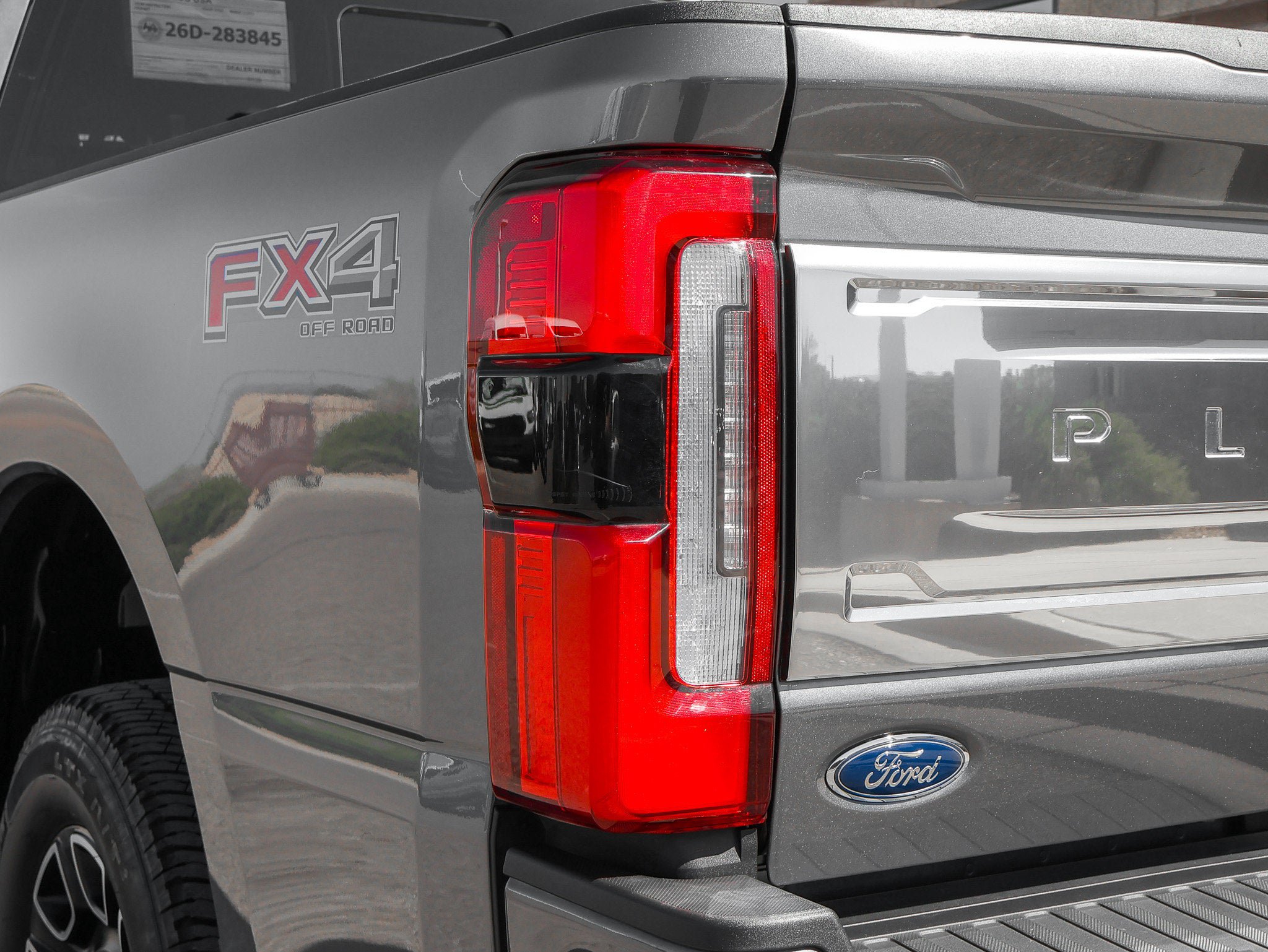 Certified 2024 Ford F250 Platinum AWD/4WD image 17
