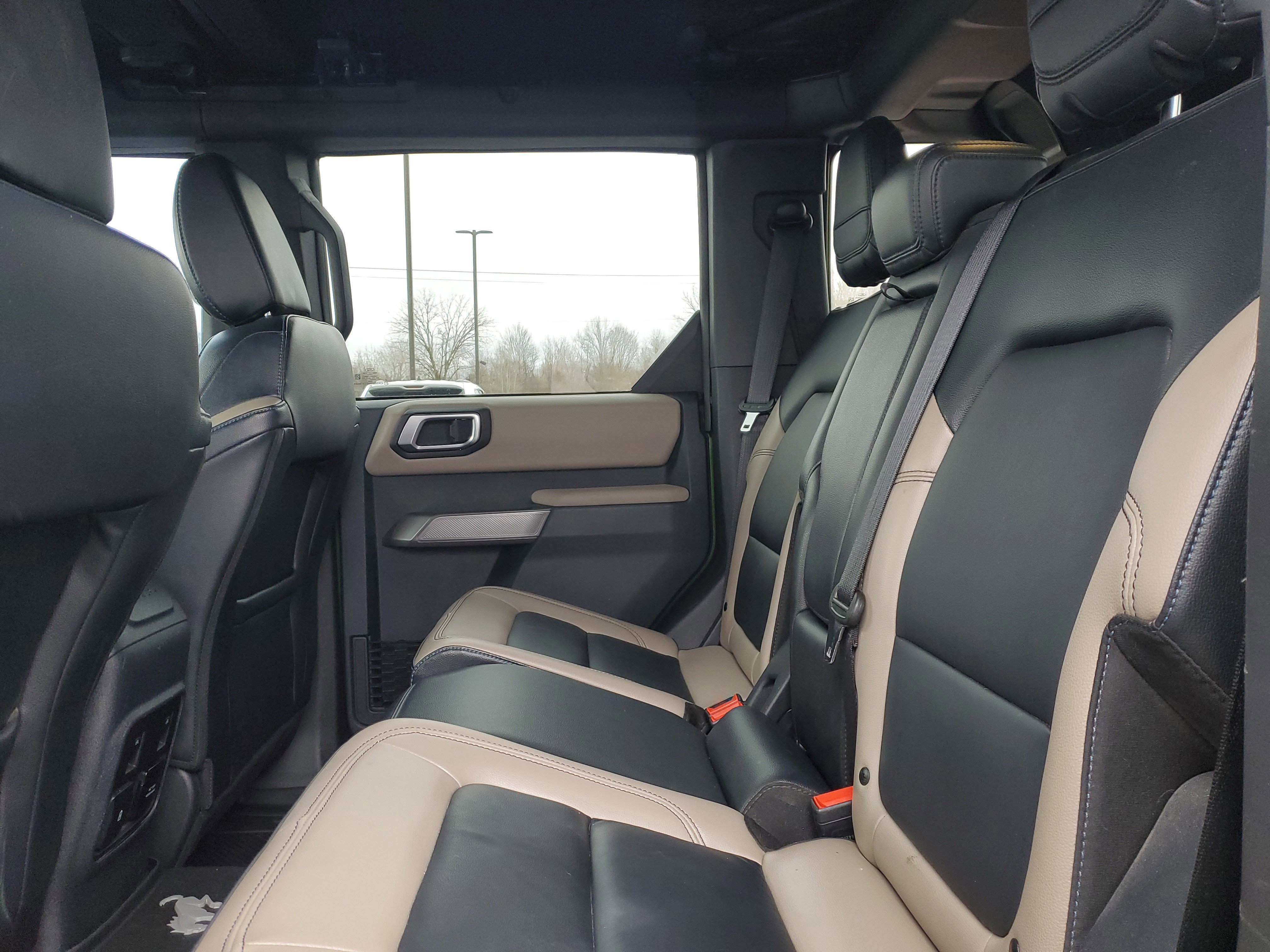 Certified 2023 Ford Bronco Wildtrak image 8