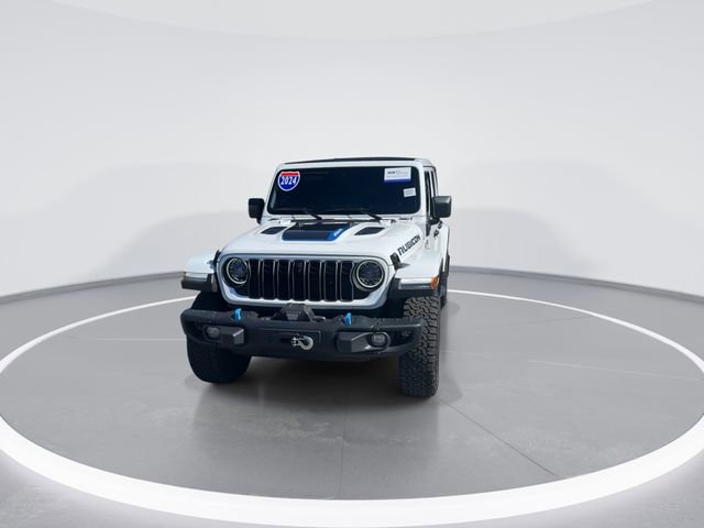 Used 2024 Jeep Wrangler Unlimited Rubicon 4xe AWD/4WD image 2