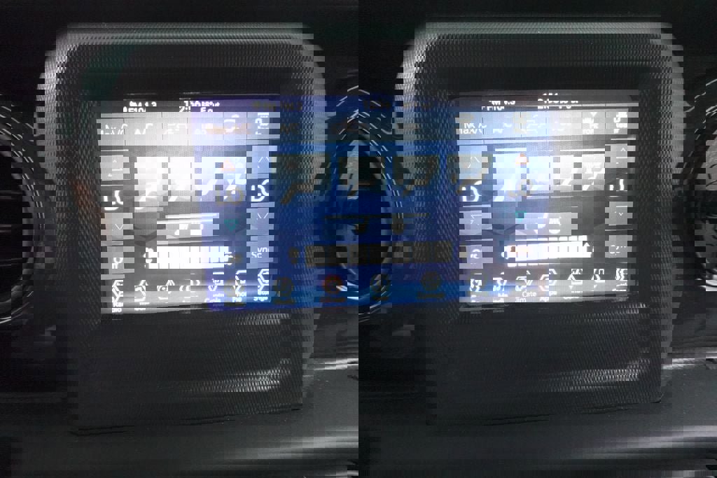 Used 2022 Jeep Gladiator Sport image 19