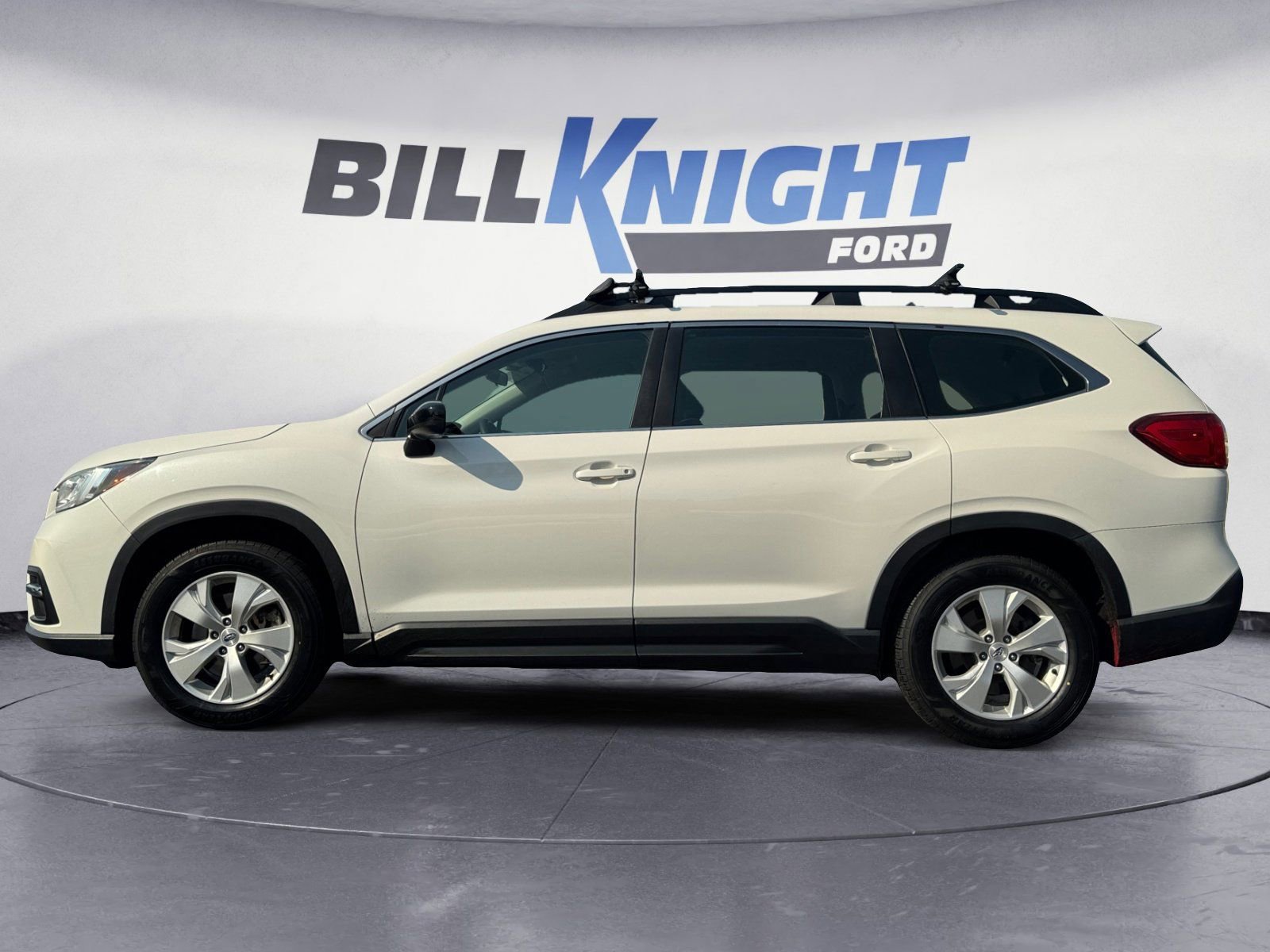 Used 2019 Subaru Ascent Base image 2