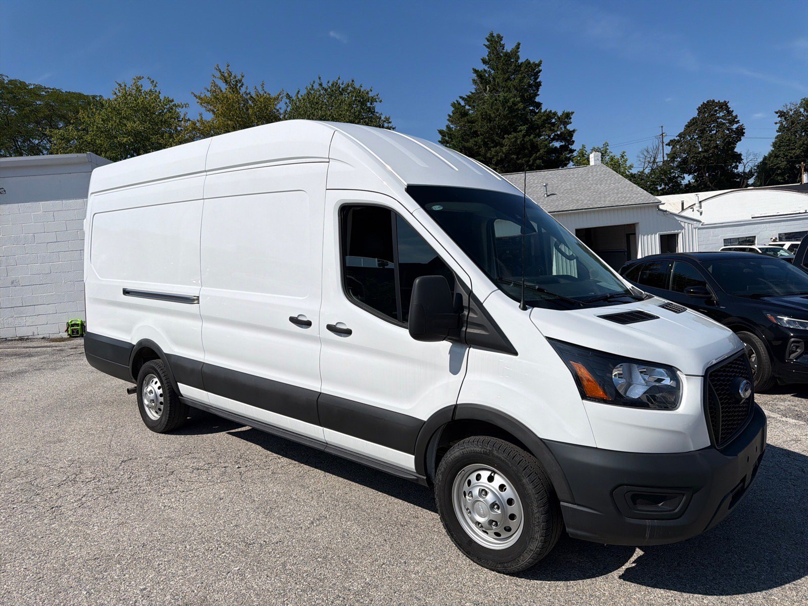 Certified 2023 Ford Transit 350 148 High Roof Extended AWD w/ Load Area Protection Package image 3
