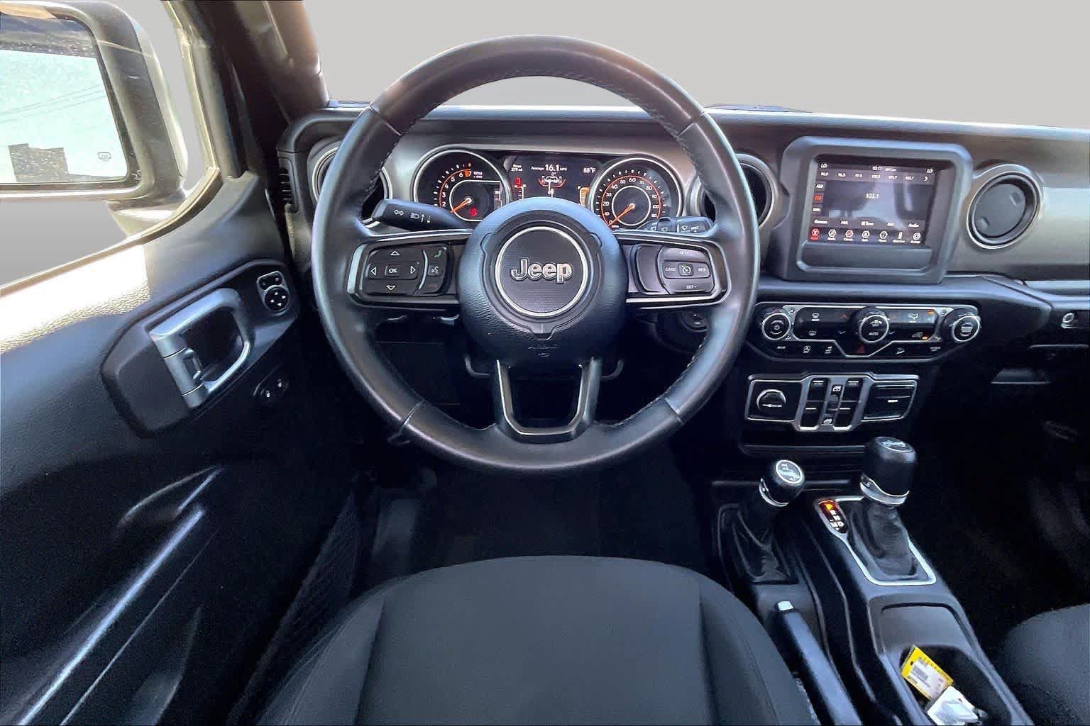 Used 2018 Jeep Wrangler Unlimited Sport S AWD/4WD image 6