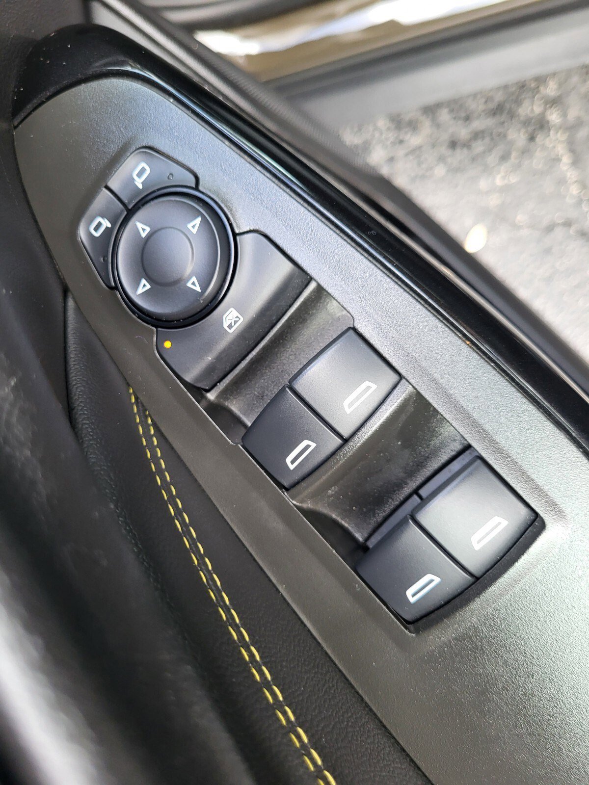 Used 2024 Chevrolet Trax LT w/ Driver Confidence Package image 18