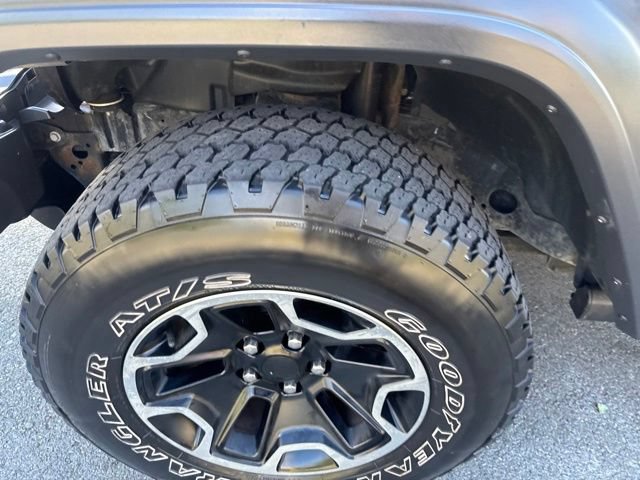 Used 2018 Jeep Wrangler Unlimited Sport S AWD/4WD image 14