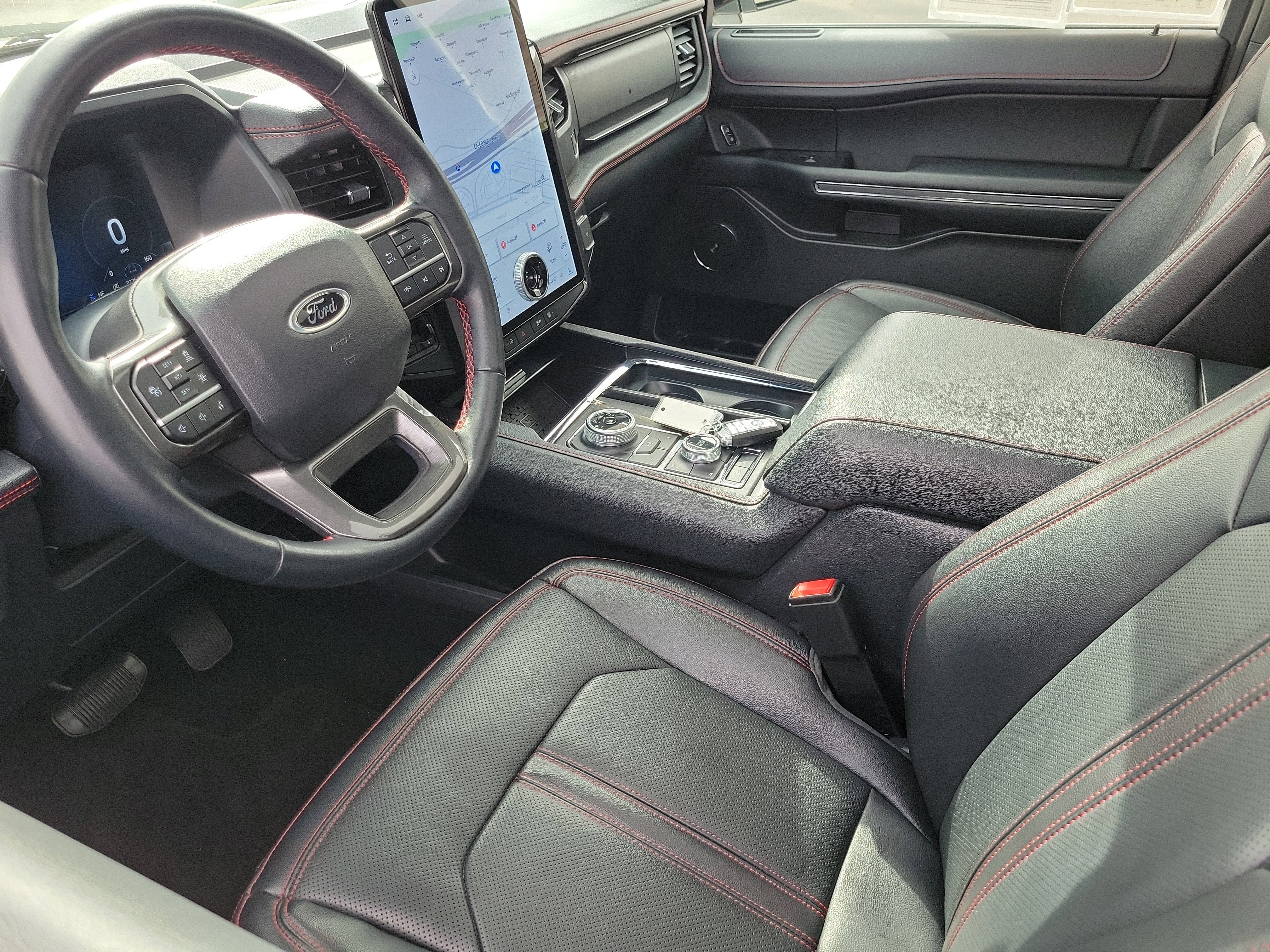 Certified 2024 Ford Expedition Max Limited AWD/4WD image 3
