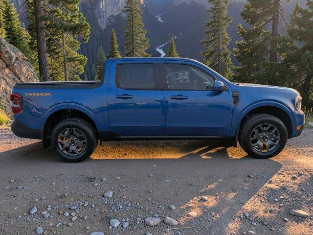 Certified 2023 Ford Maverick Tremor w/ Tremor Off-Road Package AWD/4WD image 7