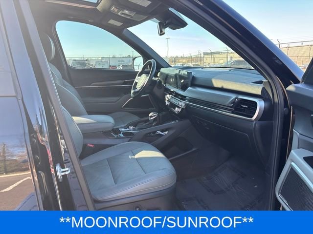 Used 2023 Kia Telluride EX X-Line image 11