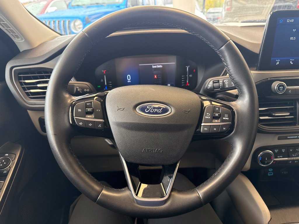 Certified 2023 Ford Escape Active AWD/4WD image 14