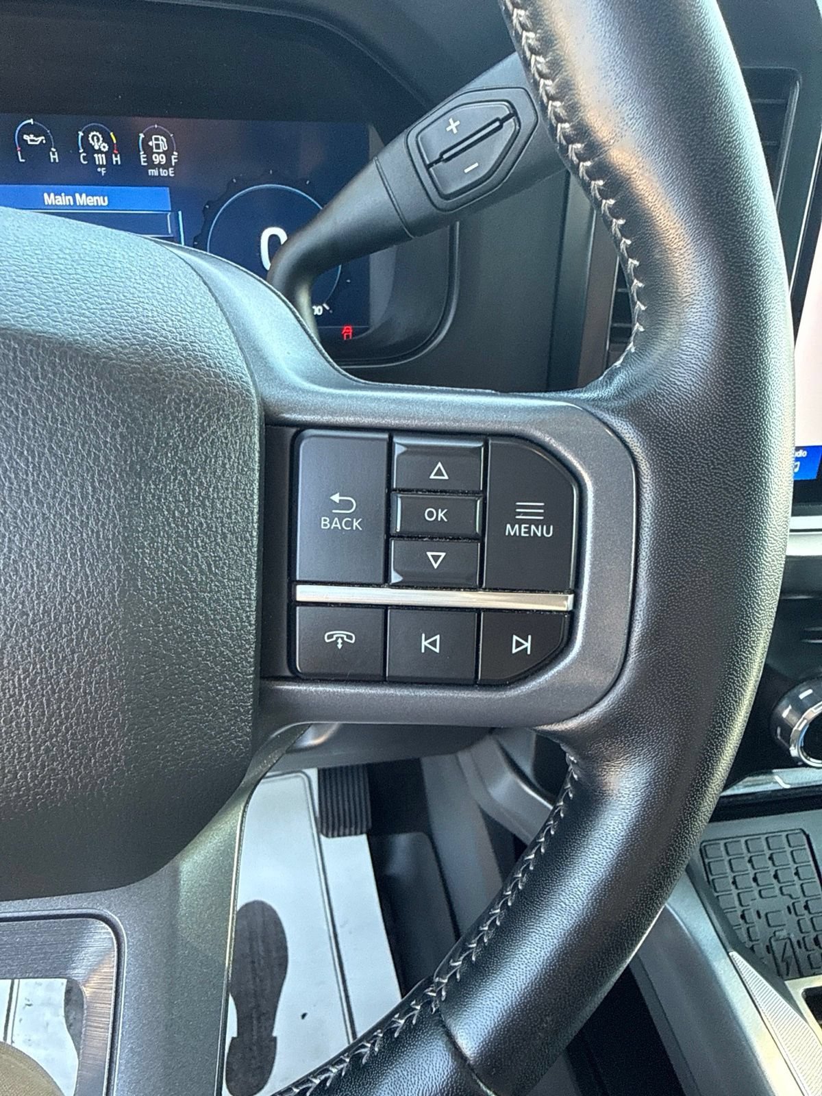 Certified 2023 Ford F250 Lariat w/ Chrome Package AWD/4WD image 24