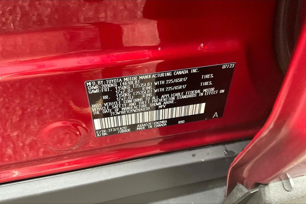 Used 2023 Toyota RAV4 XLE FWD image 19