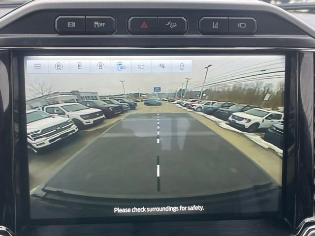 Certified 2022 Ford F350 Platinum w/ FX4 Off-Road Package image 24