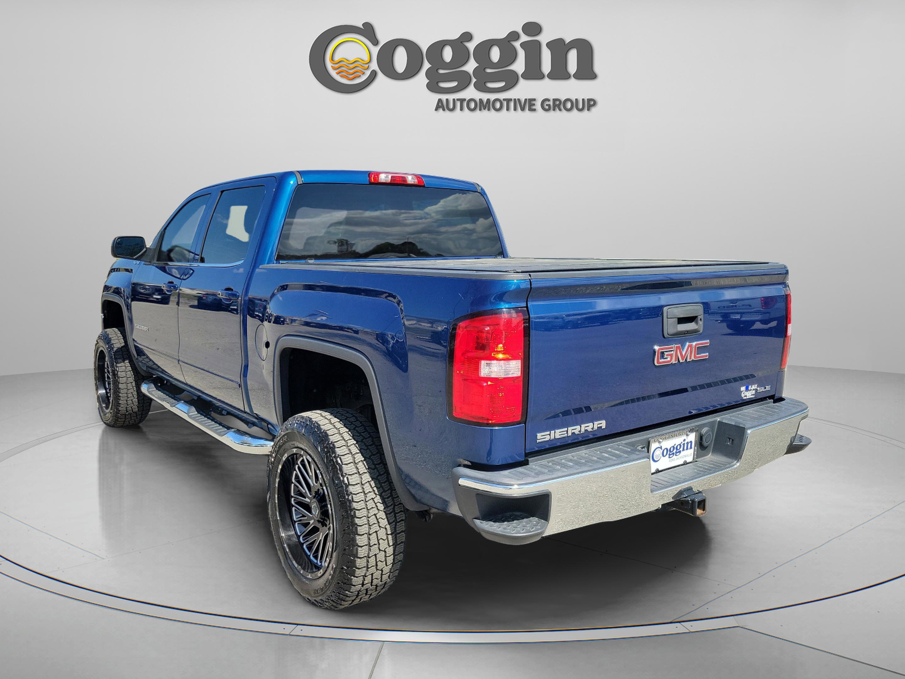 Used 2017 GMC Sierra 1500 SLE w/ SLE Value Package image 2