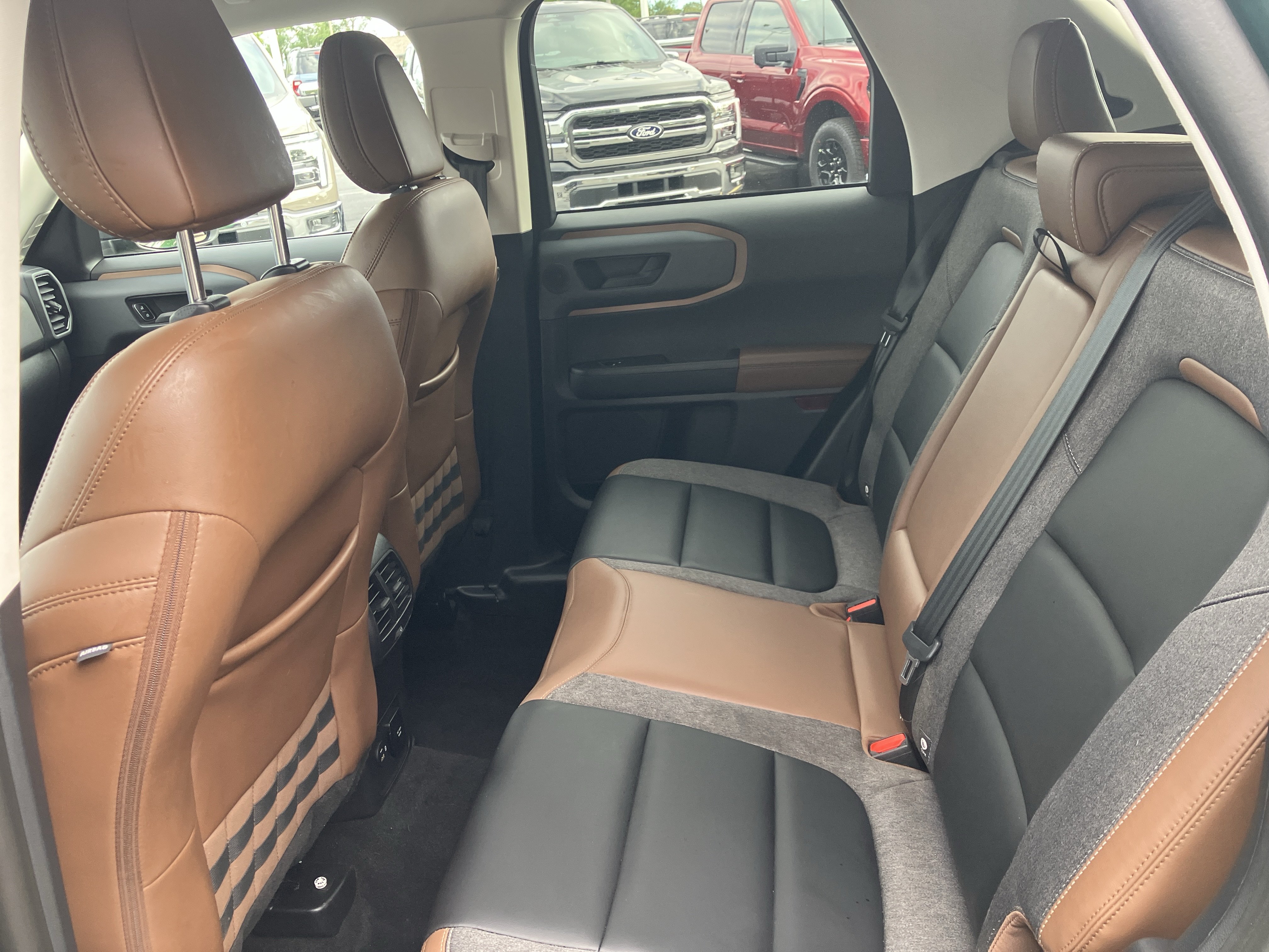 Certified 2024 Ford Bronco Sport Outer Banks w/ Tech Package AWD/4WD image 14