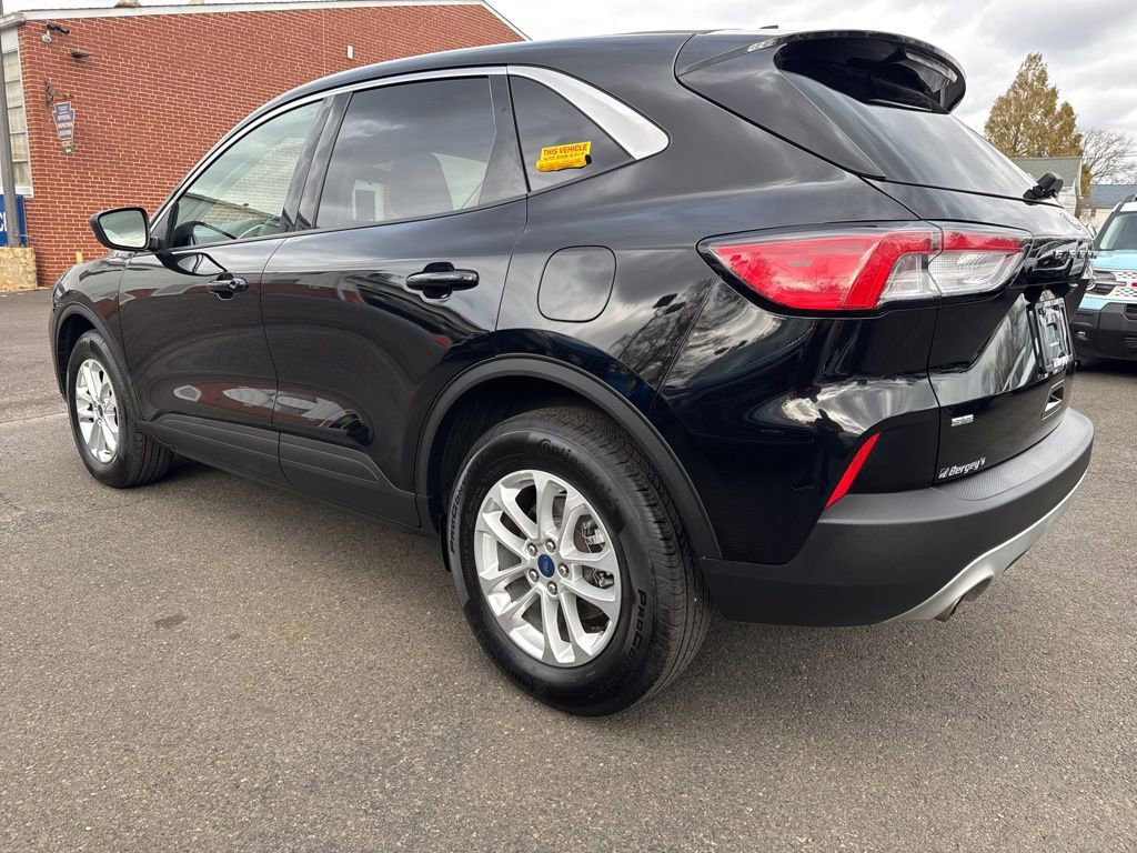 Certified 2022 Ford Escape SE w/ Convenience Package image 5