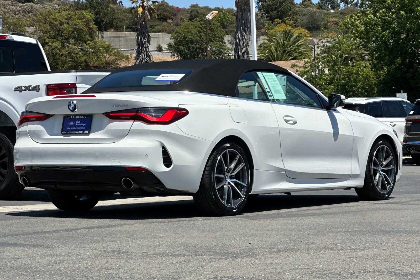 Used 2024 BMW 430i Convertible RWD image 3