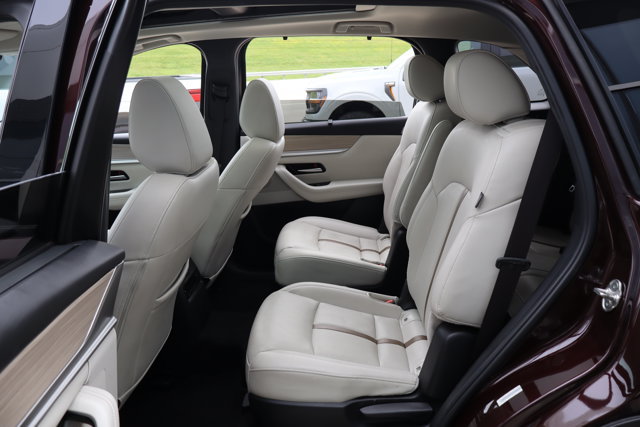 Used 2024 MAZDA CX-90 3.3 Turbo w/ Premium Plus Pkg AWD/4WD image 30