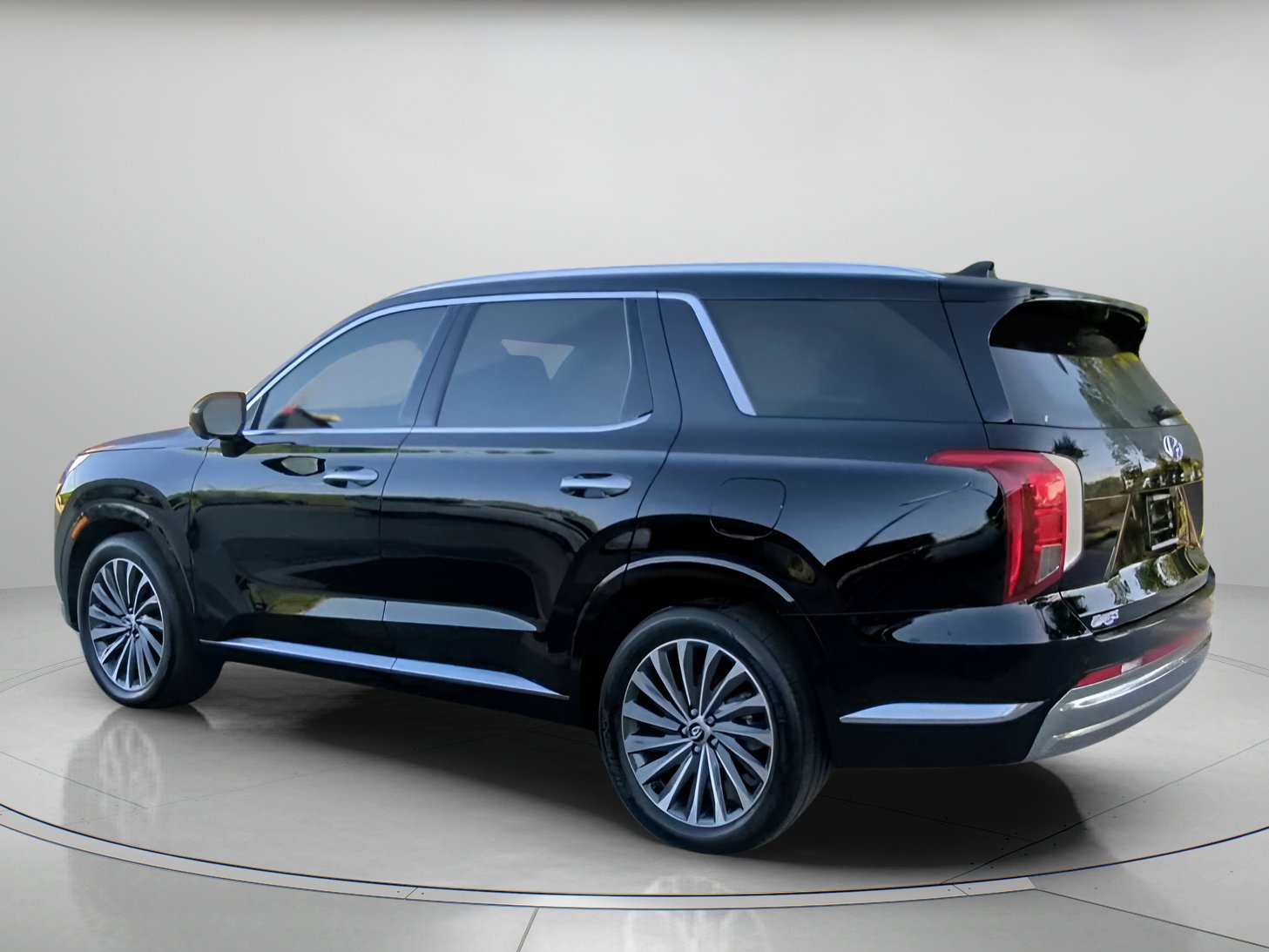 Used 2025 Hyundai Palisade Calligraphy FWD image 19