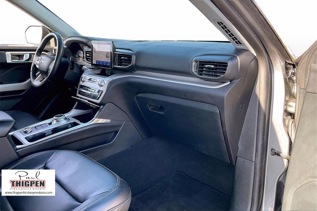 Certified 2023 Ford Explorer XLT w/ Equipment Group 202A image 16