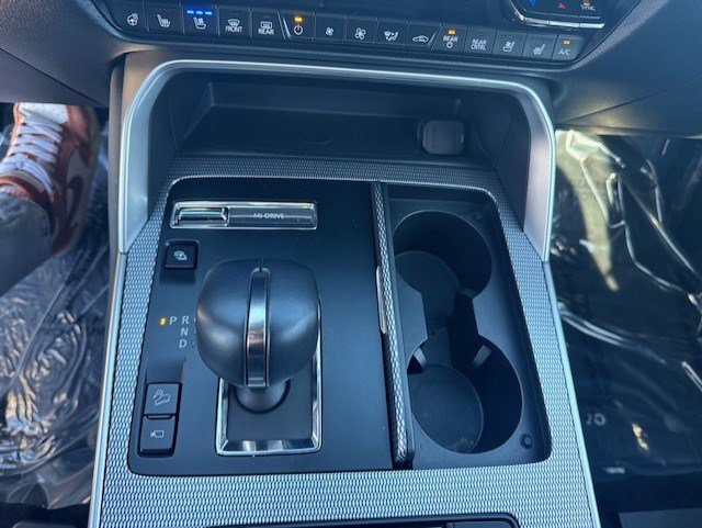 Used 2025 MAZDA CX-70 Plug-In Hybrid w/ Premium Plus image 22