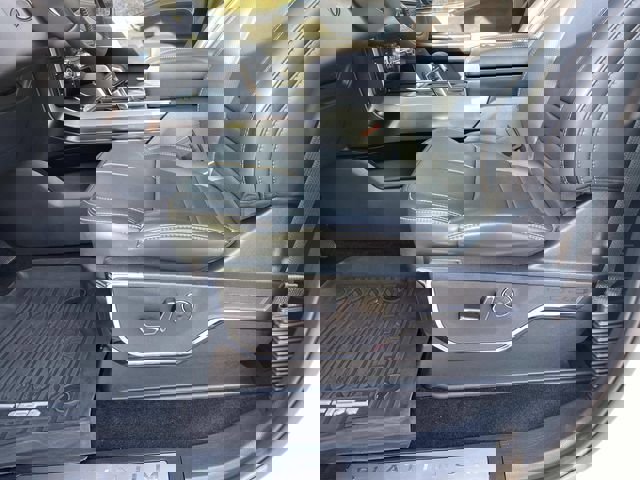 Certified 2022 Ford F150 Platinum w/ Equipment Group 701A High image 21