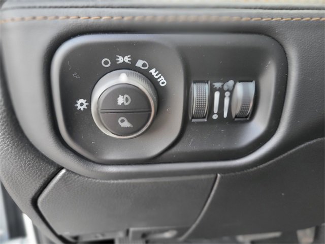 Used 2023 RAM 3500 Limited image 22