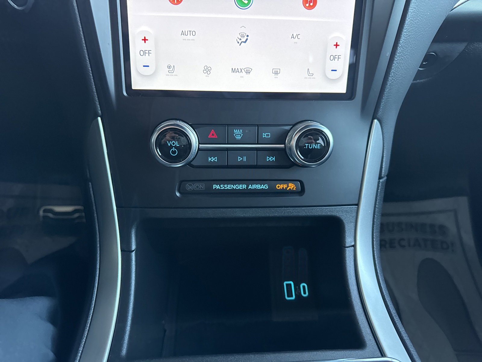 Certified 2024 Ford Edge ST-Line image 30