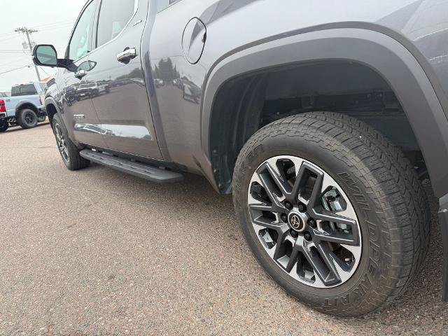 Used 2022 Toyota Tundra Limited w/ TRD Off-Road Package AWD/4WD image 33