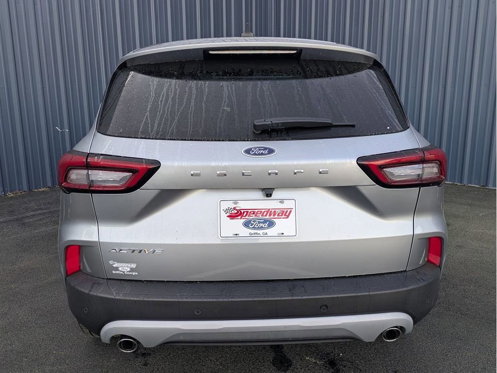 Certified 2023 Ford Escape Active w/ Tech Pack #1 FWD image 5