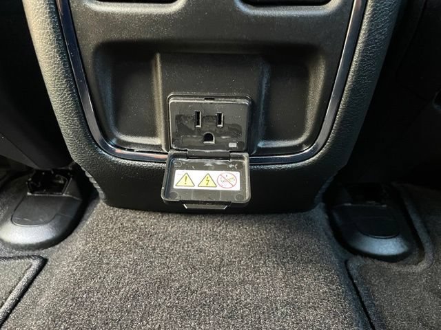 Used 2022 Jeep Grand Cherokee Laredo X AWD/4WD image 39