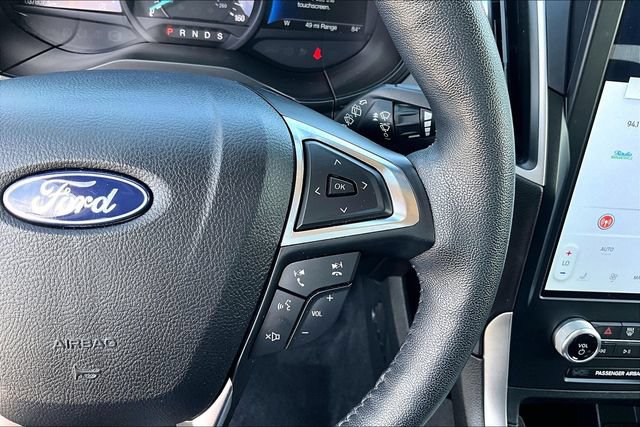 Certified 2022 Ford Edge SEL w/ Convenience Package AWD/4WD image 16